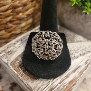Intricate Silver Filigree Ring